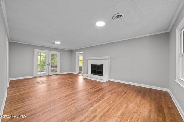 105 Country Place, Washington, NC 27889