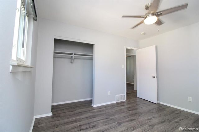 19169 Inkster Road, Livonia, MI 48152