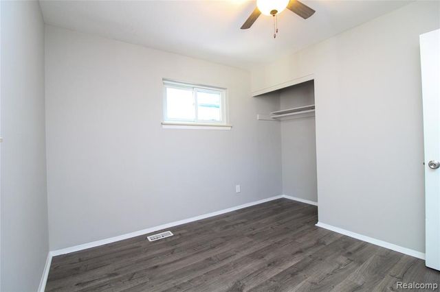 19169 Inkster Road, Livonia, MI 48152