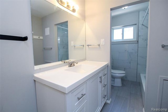 19169 Inkster Road, Livonia, MI 48152