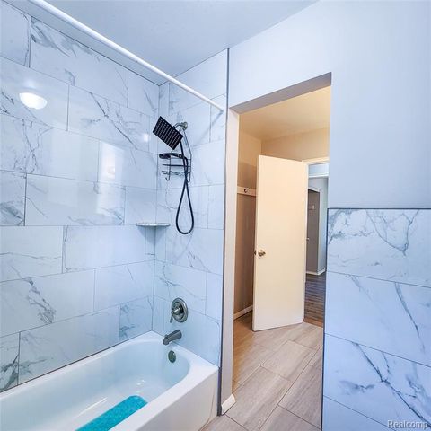 19169 Inkster Road, Livonia, MI 48152