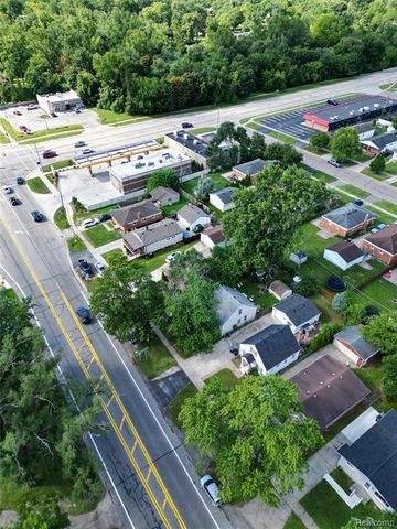 19169 Inkster Road, Livonia, MI 48152