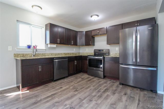 19169 Inkster Road, Livonia, MI 48152