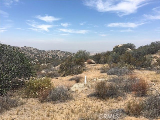 23016 Sky Mesa Road, Homeland, CA 92548