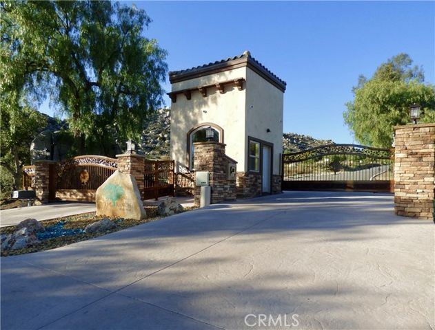 23016 Sky Mesa Road, Homeland, CA 92548