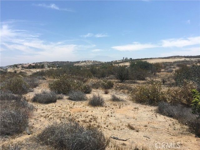 23016 Sky Mesa Road, Homeland, CA 92548