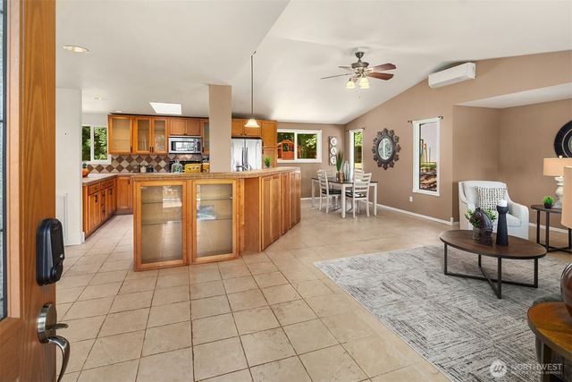 1247 293rd Avenue NE, Carnation, WA 98014