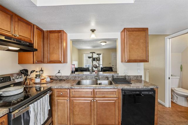 12061 TIFT CIRCLE, Orlando, FL 32826