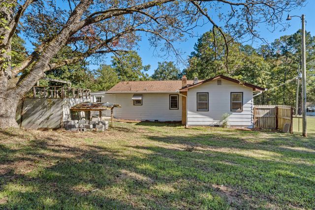 514 Brown Street, Mccormick, SC 29835