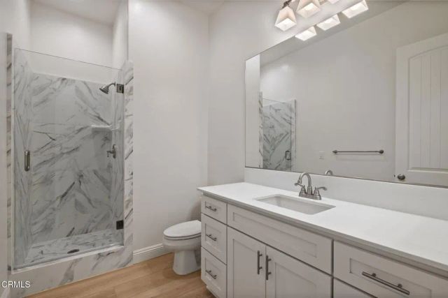 7524 Ruthburg Way, Bakersfield, CA 93314