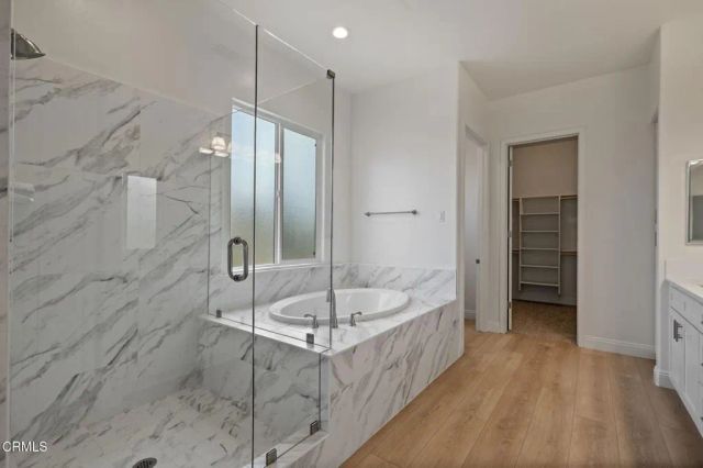 7524 Ruthburg Way, Bakersfield, CA 93314