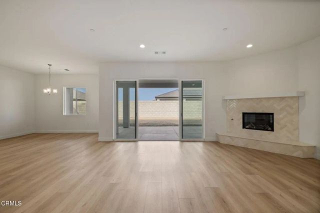 7524 Ruthburg Way, Bakersfield, CA 93314