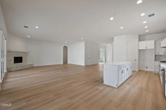 7524 Ruthburg Way, Bakersfield, CA 93314