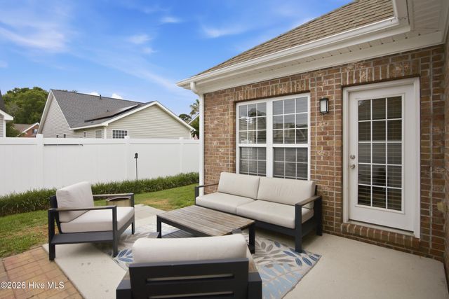 338 Windchime Drive, Wilmington, NC 28412
