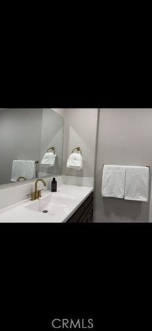 16682 Goldenwest 2, Huntington Beach, CA 92647
