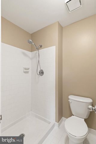 6168 FOREST CREEK CT, Springfield, VA 22152