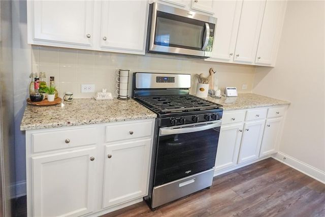 573 Auburn Crossing Drive, Auburn, GA 30011