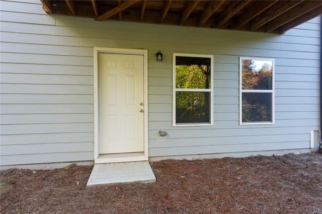 573 Auburn Crossing Drive, Auburn, GA 30011