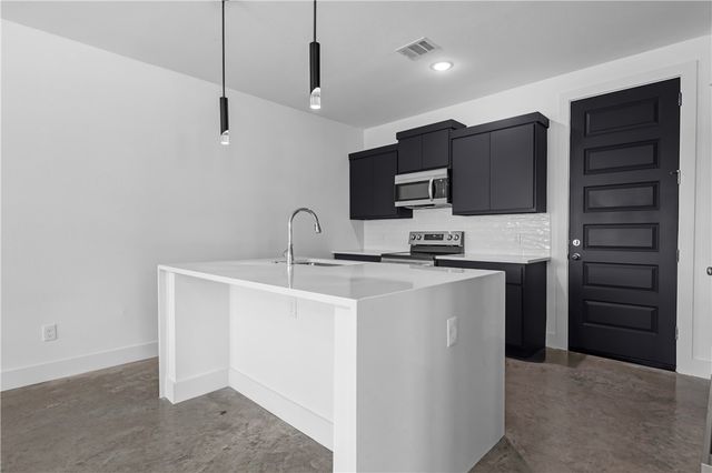 3004 Alpha Wolf Court, College Station, TX 77845