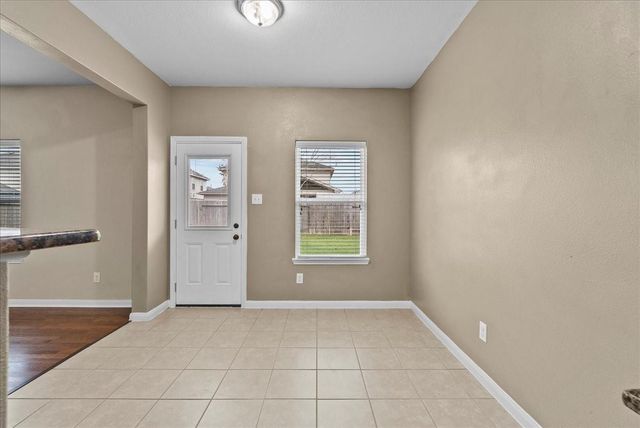 322 Shoshone Ridge Drive, La Marque, TX 77568
