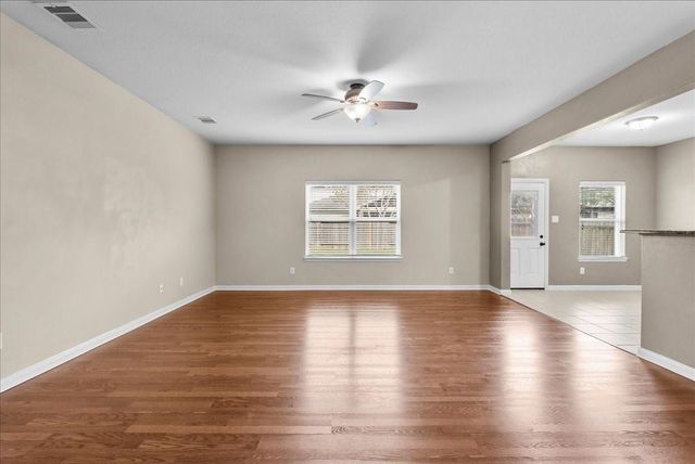 322 Shoshone Ridge Drive, La Marque, TX 77568