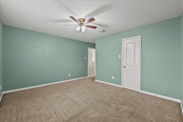 322 Shoshone Ridge Drive, La Marque, TX 77568