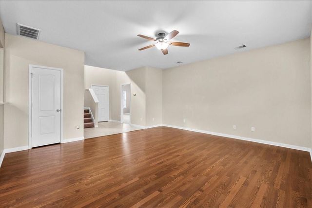 322 Shoshone Ridge Drive, La Marque, TX 77568
