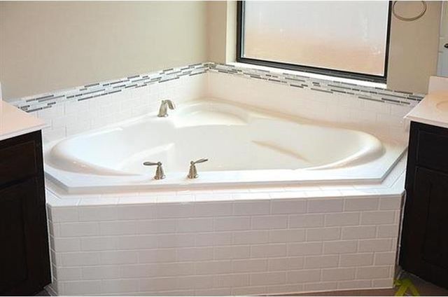 15908 Dink Pearson LN, Austin, TX 78717