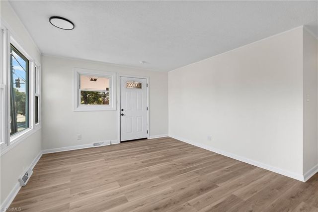 1471 Miller Street, Winston-salem, NC 27103