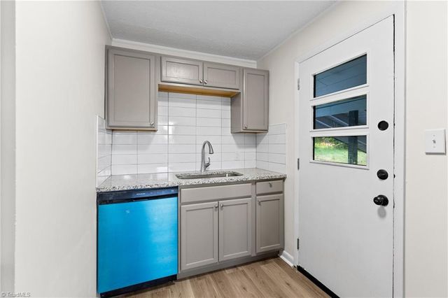 1471 Miller Street, Winston-salem, NC 27103