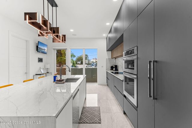 1809 Riverview Drive, Melbourne, FL 32901