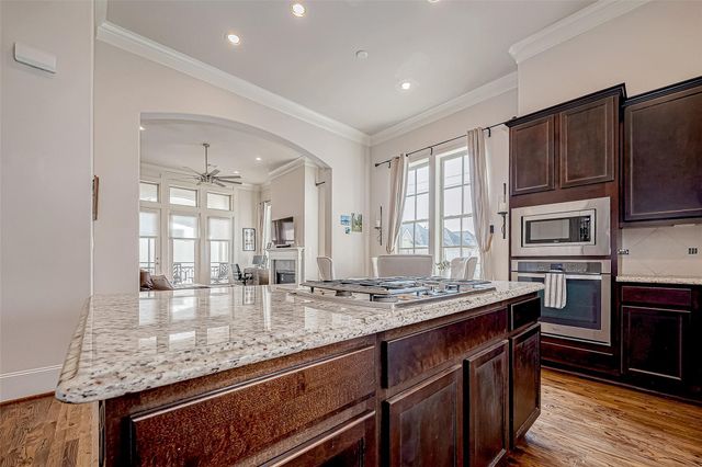 2524 Sherwin Street, Houston, TX 77007