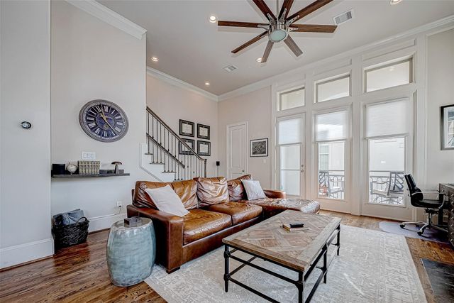 2524 Sherwin Street, Houston, TX 77007