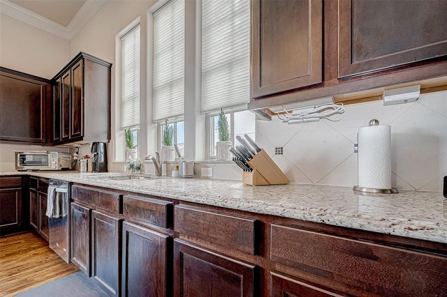 2524 Sherwin Street, Houston, TX 77007