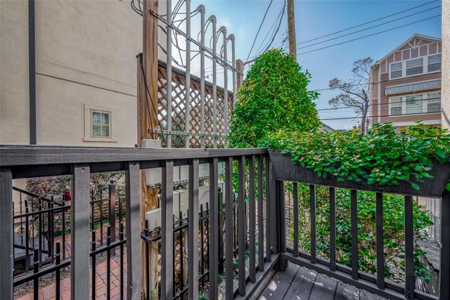 2524 Sherwin Street, Houston, TX 77007