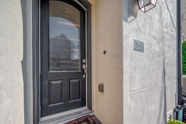 2524 Sherwin Street, Houston, TX 77007