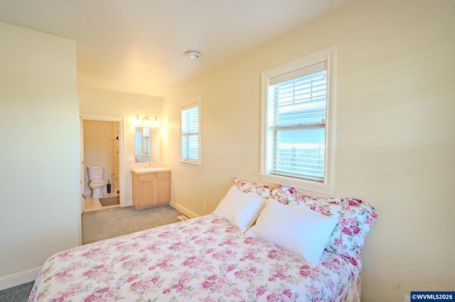 9692 Willamette St, Aumsville, OR 97325
