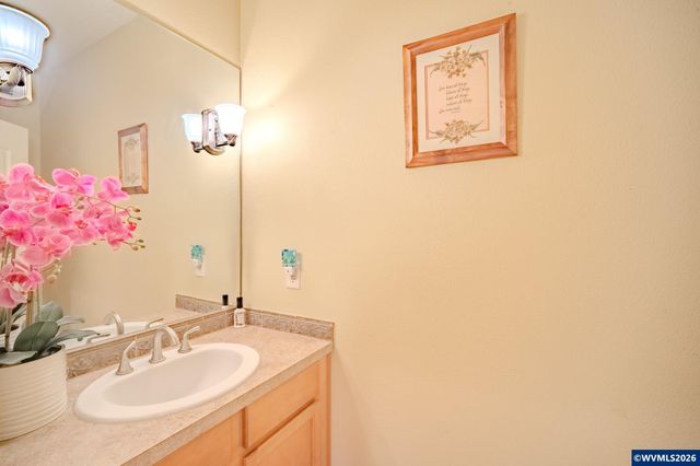 9692 Willamette St, Aumsville, OR 97325