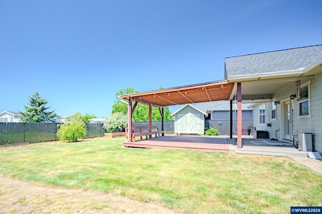9692 Willamette St, Aumsville, OR 97325