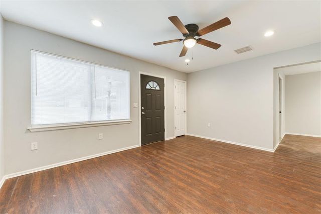 3833 NW 29 Street, Oklahoma City, OK 73107