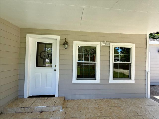5701 Luna Street, Houston, TX 77076