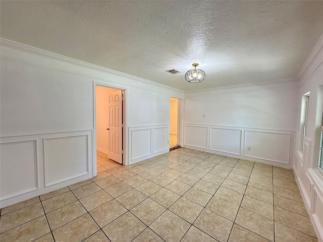 5701 Luna Street, Houston, TX 77076