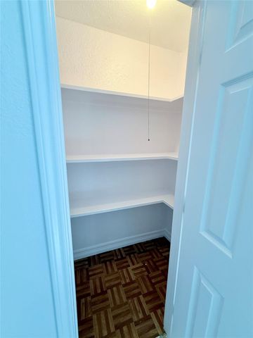 5701 Luna Street, Houston, TX 77076