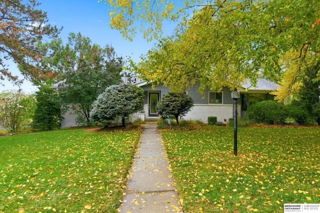 2226 S 91st Street, Omaha, NE 68124