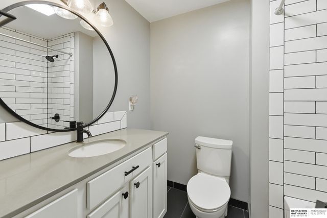 2226 S 91st Street, Omaha, NE 68124