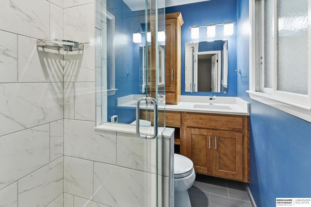 2226 S 91st Street, Omaha, NE 68124