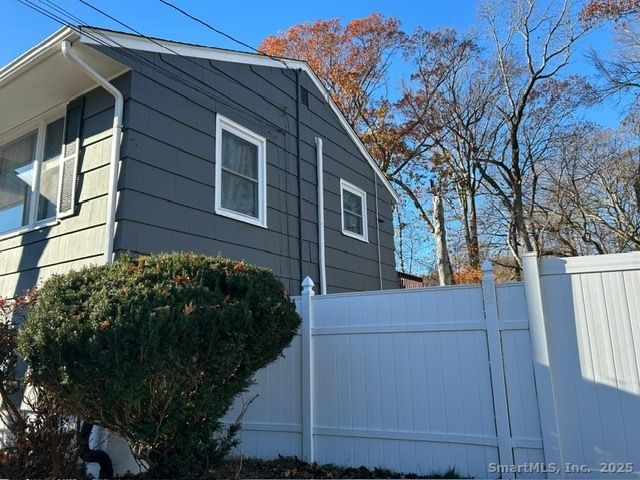 144 Hilltop Lane, West Haven, CT 06516