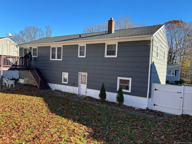 144 Hilltop Lane, West Haven, CT 06516