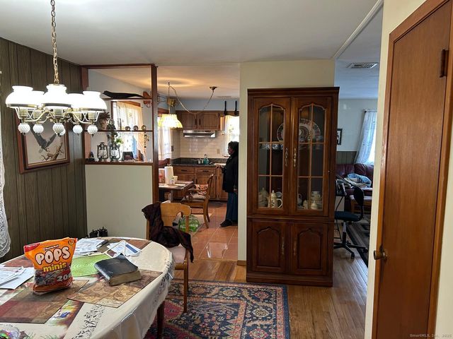 144 Hilltop Lane, West Haven, CT 06516