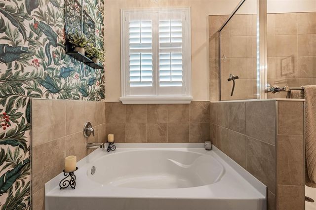 6862 BROAD RIVER AVENUE, Land O Lakes, FL 34638